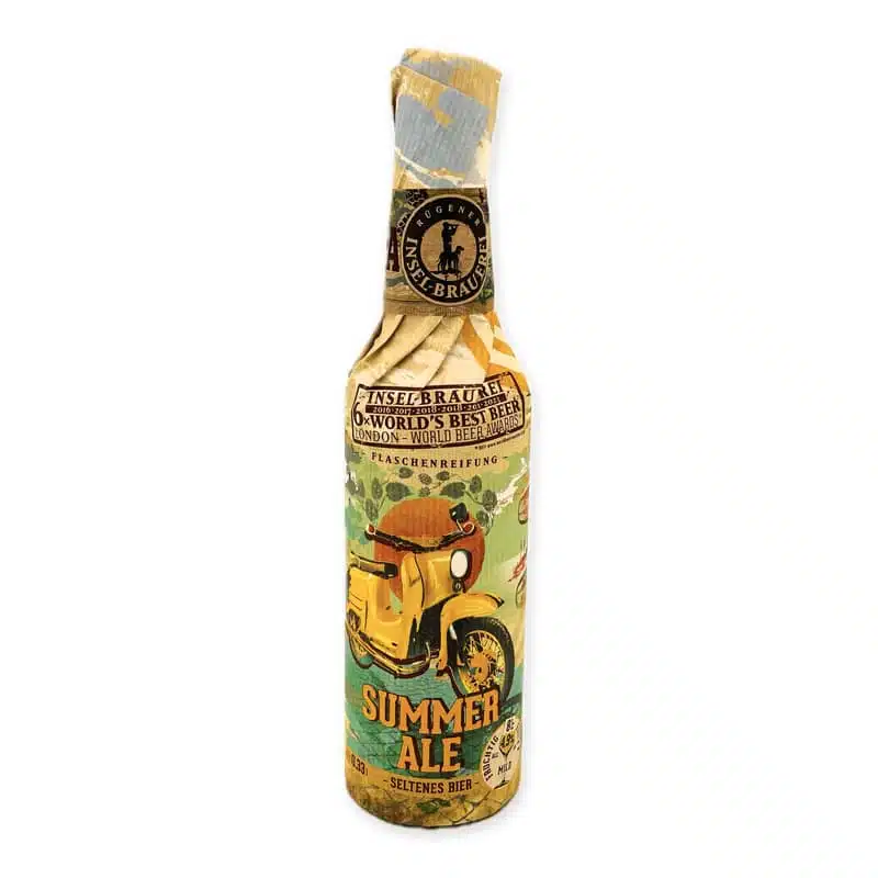 Insel Summer Ale is een verfrissend zomerbier met tropisch fruit en milde hop. Perfect bij BBQ-gerechten of als terrasbier.